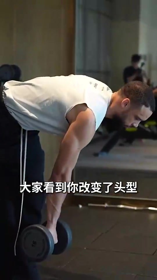 狄龙：换发型只是觉得变更清爽了 发型是我释放自己的一个途径